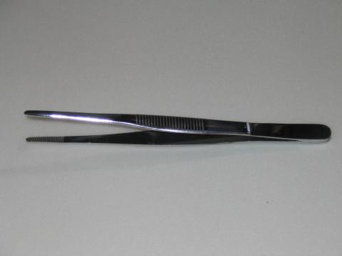 Round Nosed Forceps 3