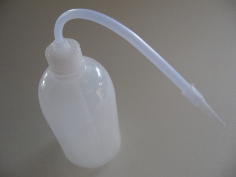 Plastic Wash Bottle 1