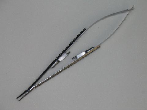 Needle Holder - Castroviejo 1