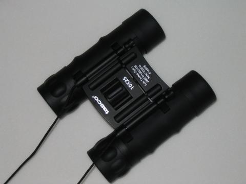 Binoculars - Tasco 10x25 2