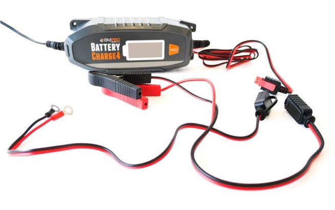 12 Volt Lead Acid Battery and Battery Charger 4